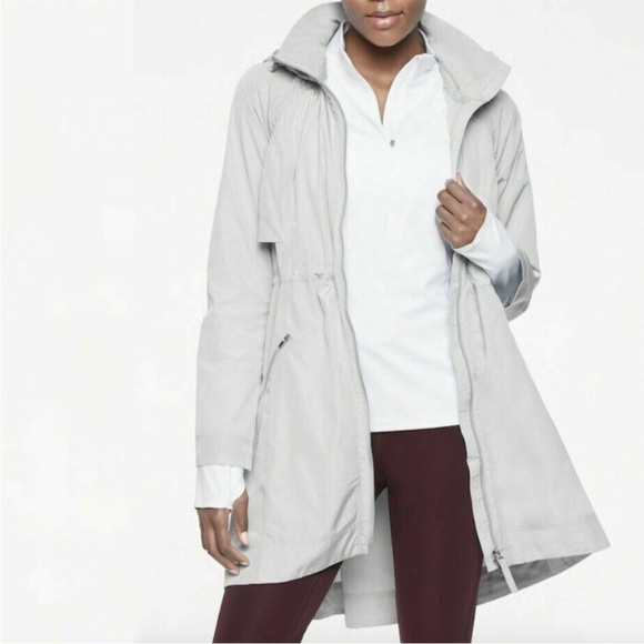 Athleta Jackets & Blazers - EUC athleta rain jacket Athleta Gray Women’s Gray Rain Drop Jacket Size Small